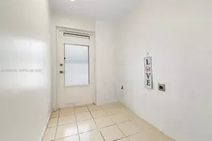 790 W 73rd Pl, Hialeah, FL 33014 - Photo 26