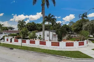 790 W 73rd Pl, Hialeah, FL 33014 - Photo 14
