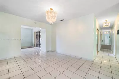 790 W 73rd Pl, Hialeah, FL 33014 - Photo 18