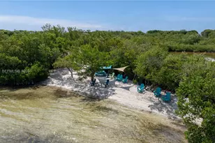 411 Mahogany Ave, Key Largo, FL 33037 - Photo 20