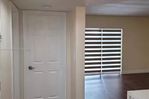8580 SW 212th St, Cutler Bay, FL 33189 - Photo 36