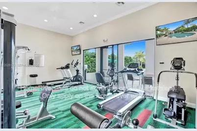 20975 NW 1st Ct, Pembroke Pines, FL 33029 - Photo 26