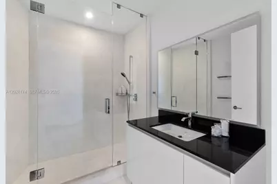 18555 Collins Ave #5105, Sunny Isles Beach, FL 33160 - Photo 24