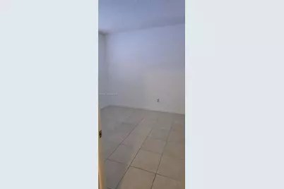 1072 NW 106th Ter #205, Pembroke Pines, FL 33026 - Photo 6