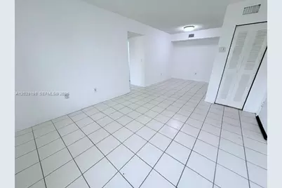 526 NW 114th Ave #201, Sweetwater, FL 33172 - Photo 2
