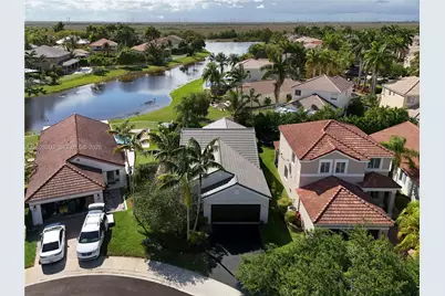 1413 Majesty Ter, Weston, FL 33327 - Photo 6