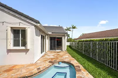 1413 Majesty Ter, Weston, FL 33327 - Photo 10