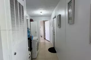 5015 SW 29 Street, Davie, FL 33312 - Photo 8