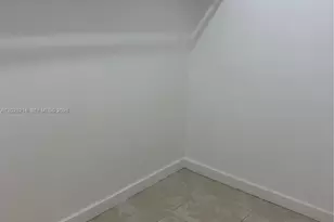 2000 NE 135th St, North Miami, FL 33181 - Photo 6