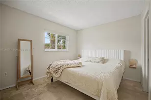 8545 SW 109th Ave, Miami, FL 33173 - Photo 10