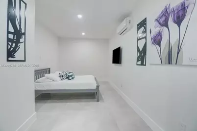 2215 Cleveland St, Hollywood, FL 33020 - Photo 26