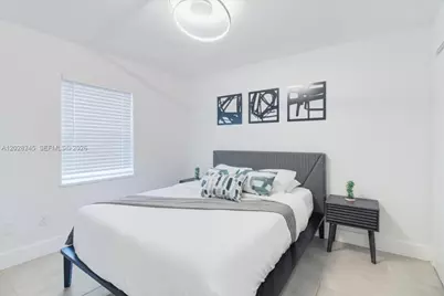 2215 Cleveland St, Hollywood, FL 33020 - Photo 18