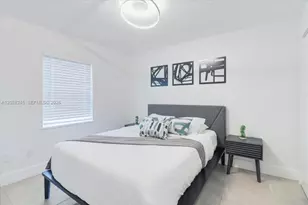 2215 Cleveland St, Hollywood, FL 33020 - Photo 18