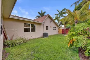 417 SE 4th St, Dania Beach, FL 33004 - Photo 52