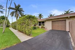 417 SE 4th St, Dania Beach, FL 33004 - Photo 6