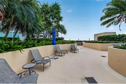 2475 Brickell Ave #2407, Miami, FL 33129 - Photo 44