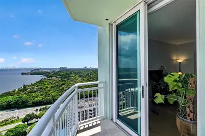 2475 Brickell Ave #2407, Miami, FL 33129 - Photo 14