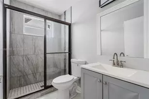 352 NW 41st St, Miami, FL 33127 - Photo 28