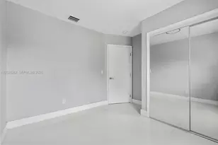352 NW 41st St, Miami, FL 33127 - Photo 30