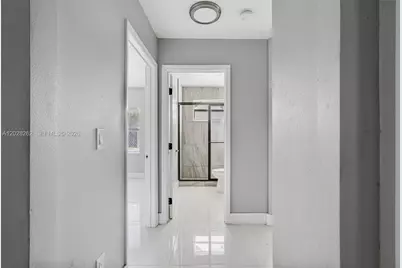 352 NW 41st St, Miami, FL 33127 - Photo 20