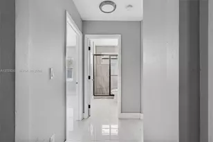 352 NW 41st St, Miami, FL 33127 - Photo 20