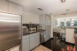 11 Island Ave, Miami Beach, FL 33139 - Photo 12