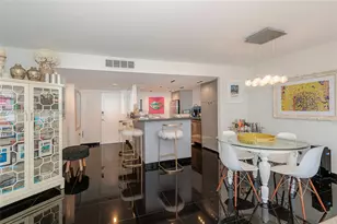 11 Island Ave, Miami Beach, FL 33139 - Photo 4