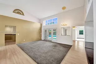 8860 Southern Orchard Rd S, Davie, FL 33328 - Photo 8