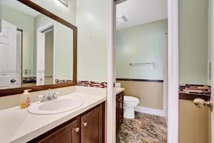 8860 Southern Orchard Rd S, Davie, FL 33328 - Photo 40