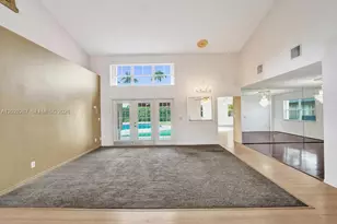 8860 Southern Orchard Rd S, Davie, FL 33328 - Photo 6