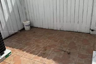 11789 SW 18th St, Miami, FL 33175 - Photo 6