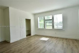 501 SW 6th Ct, Miami, FL 33130 - Photo 4