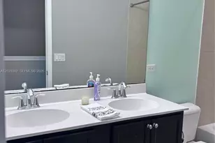 3057 Tortola Way, Hollywood, FL 33024 - Photo 38