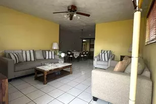 252 E 37th St, Hialeah, FL 33013 - Photo 8