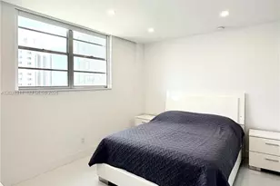 19390 Collins Ave, Sunny Isles Beach, FL 33160 - Photo 16