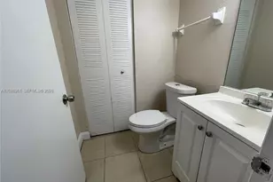 2216 NW 59th Wy, Lauderhill, FL 33313 - Photo 10