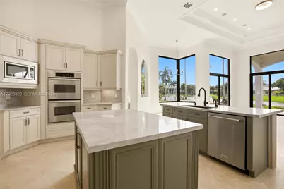 3250 W Stonebrook Cir, Davie, FL 33330 - Photo 20