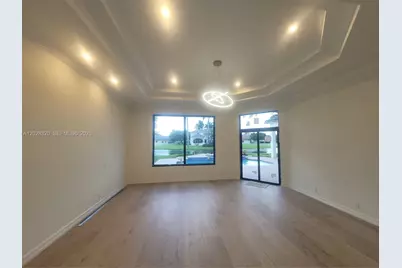 3250 W Stonebrook Cir, Davie, FL 33330 - Photo 8