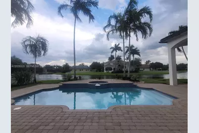 3250 W Stonebrook Cir, Davie, FL 33330 - Photo 12