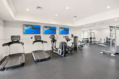 3250 W Stonebrook Cir, Davie, FL 33330 - Photo 86