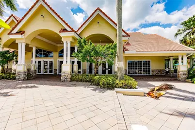 3250 W Stonebrook Cir, Davie, FL 33330 - Photo 92