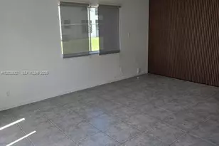 2120 Sherwood Forest Blvd, West Palm Beach, FL 33415 - Photo 2
