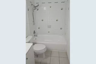 2120 Sherwood Forest Blvd #30, West Palm Beach, FL 33415 - Photo 16