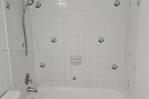 2120 Sherwood Forest Blvd, West Palm Beach, FL 33415 - Photo 16
