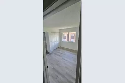 2120 Sherwood Forest Blvd #30, West Palm Beach, FL 33415 - Photo 10