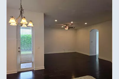 8671 Lakeside Bnd #1, Parkland, FL 33076 - Photo 6