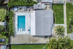 12100 SW 181st Terrace, Miami, FL 33177 - Photo 2