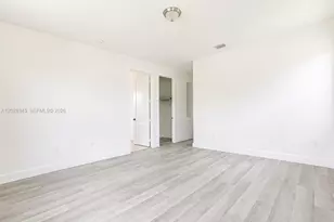 9717 W 34th Ln, Hialeah, FL 33018 - Photo 10