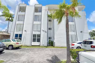 1075 93rd St, Bay Harbor Islands, FL 33154 - Photo 6