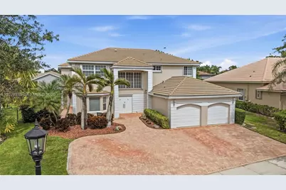 2608 Oakbrook Ct, Weston, FL 33332 - Photo 2